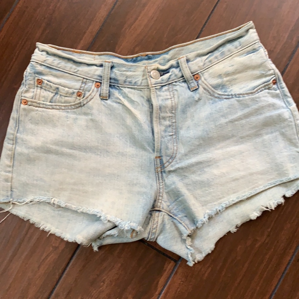 Vintage Levis 501 High Rise Cut off shorts low rise - Picture 4 of 6